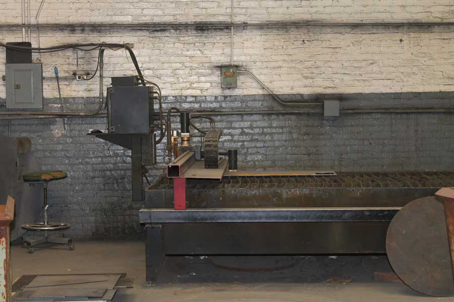Computer Numerical Control CNC Plasma Cutting Table
